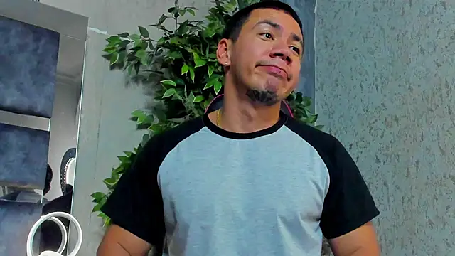 marc_ginale live sex cam