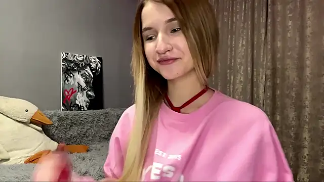 VikkiWittel live sex cam