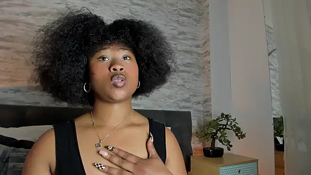 Anneth__M's cam snapshot