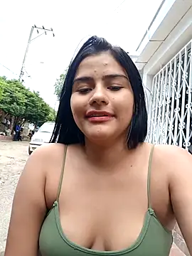 virgin_cunt's cam snapshot