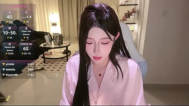 Xiaoxue_L live sex cam