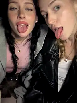 kira_mia's cam snapshot