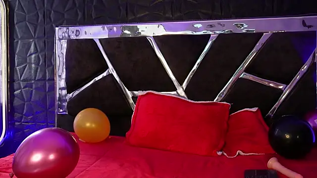 dirty_katx's cam snapshot