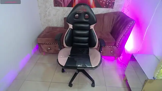 Sweet_queen_m's cam snapshot