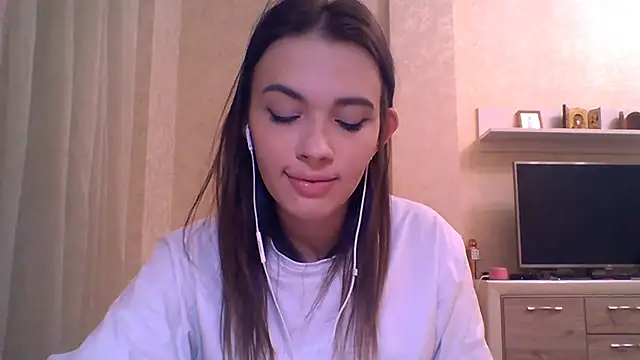 CeyaLier's cam snapshot