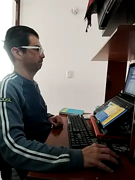 Fuegosutil's cam snapshot