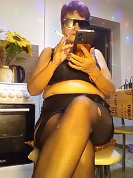 Ely_Elenita's cam snapshot