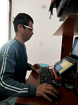 Fuegosutil's cam snapshot