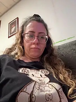 miss_hanna07's cam snapshot