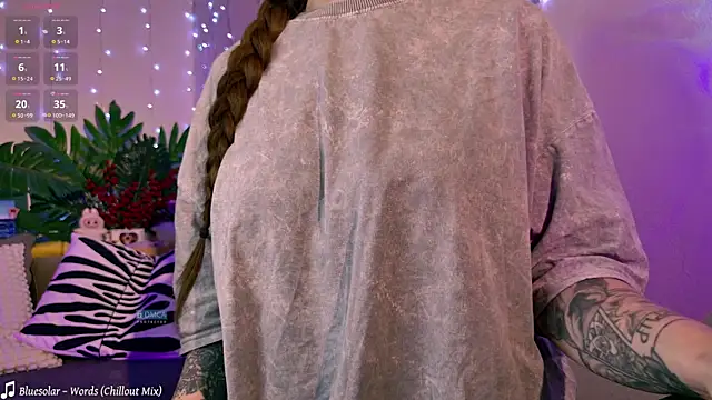 xwiuiwx's cam snapshot