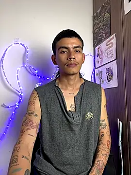 sorry-mom69 live sex cam