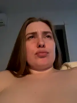 DeniMilkyyyyy live sex cam