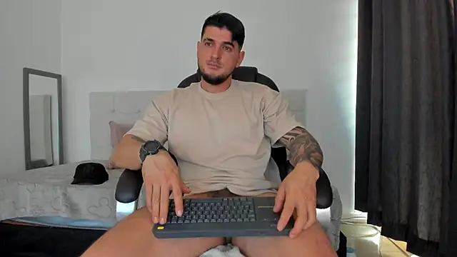 Teilor_Creed live sex cam