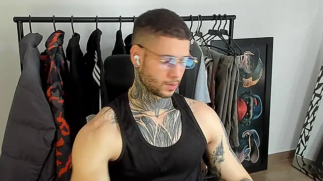 _jamesleandros1 live sex cam