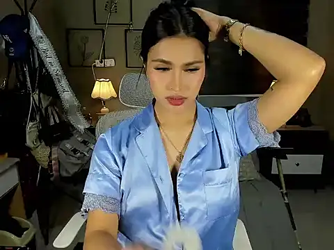 EternityBanks live sex cam