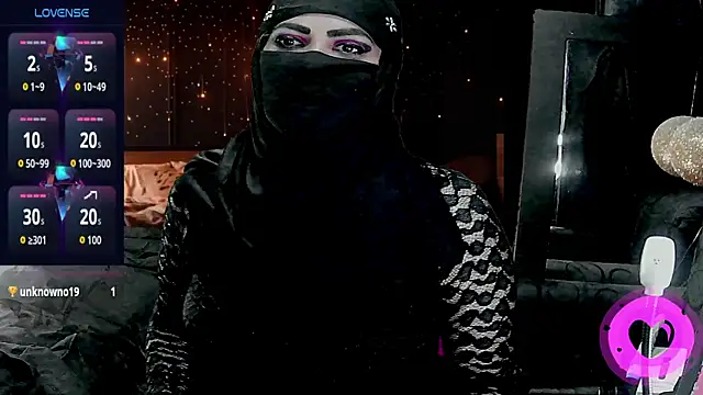 SultanaLayla live sex cam