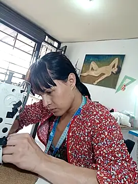 PaulinaLondra2 live sex cam