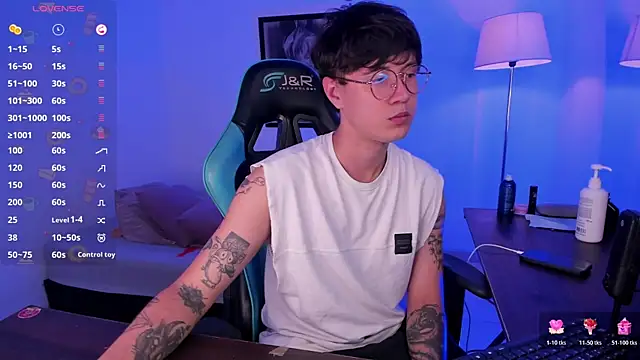 LeaneSeb live sex cam