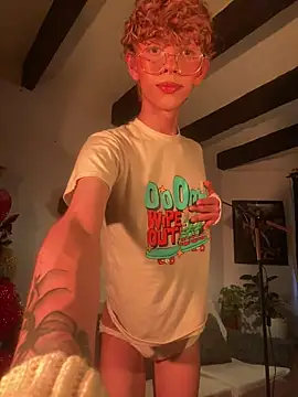 lyamthommpson live sex cam