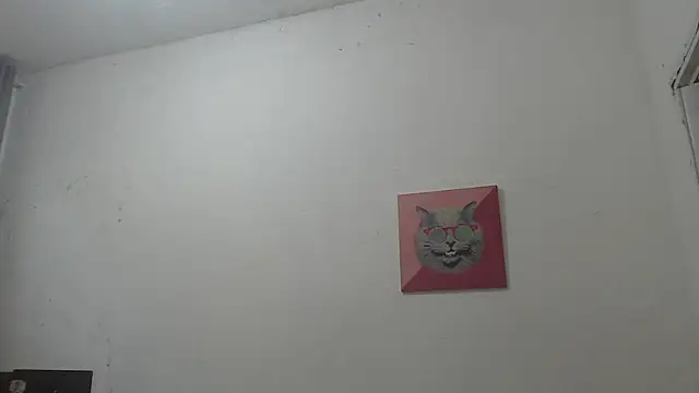 isanhaiaka live sex cam