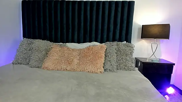 SilvanaCortes's cam snapshot