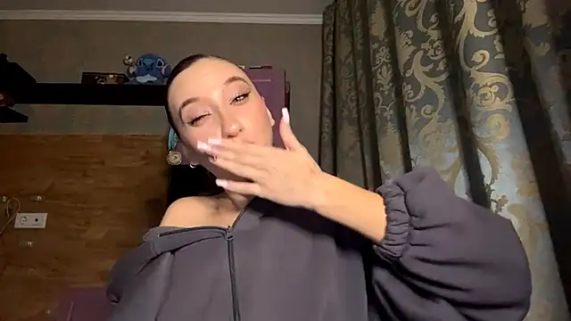 BrocadedEmulsion live sex cam