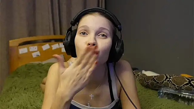 Softixq's cam snapshot