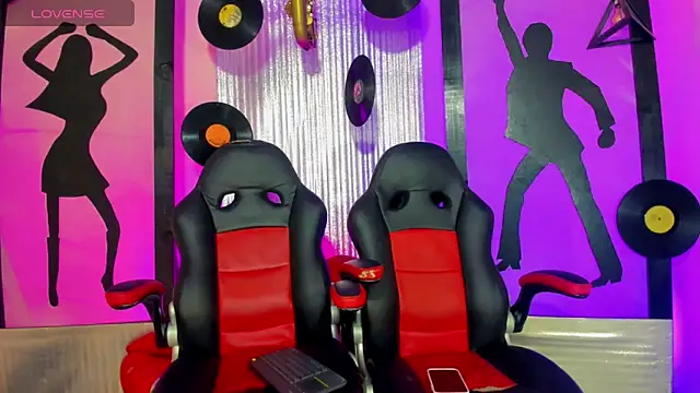 nickyminach_ live sex cam