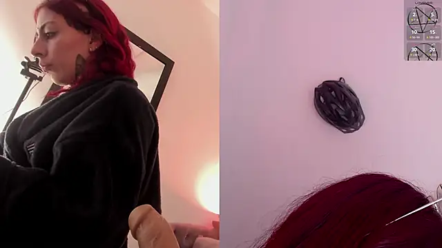 selene_red_'s cam snapshot