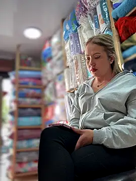 VIOLETA-25_ live sex cam