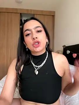 Nicollemays live sex cam