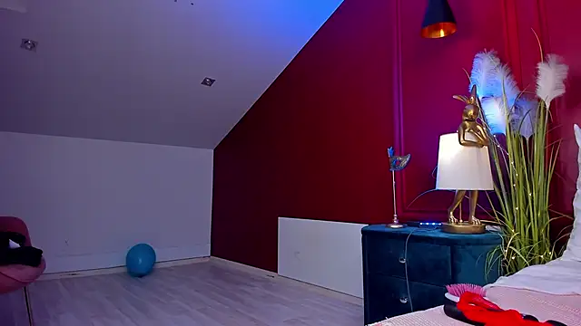 Mayzzie live sex cam