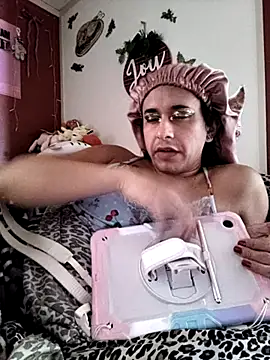 TranSexualJade95 live sex cam