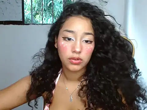 emily_stars1 live sex cam