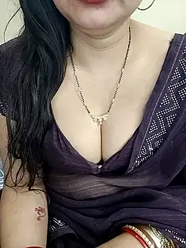 kaamuk_shweta live sex cam