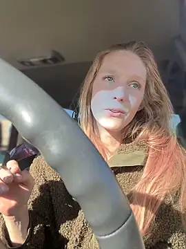 GoldenFlameGoddess live sex cam