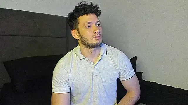 alejandro__2 live sex cam