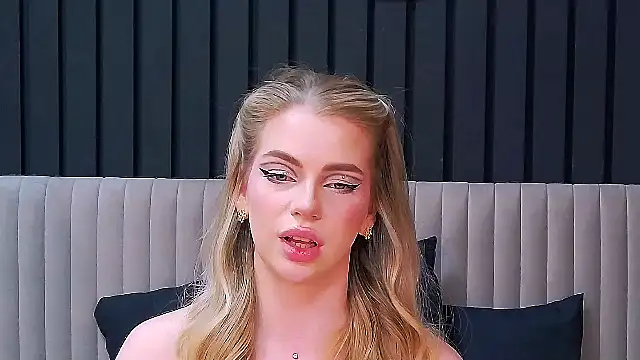 MilanaCeleste live sex cam