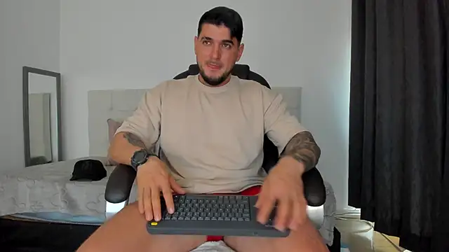 Teilor_Creed live sex cam