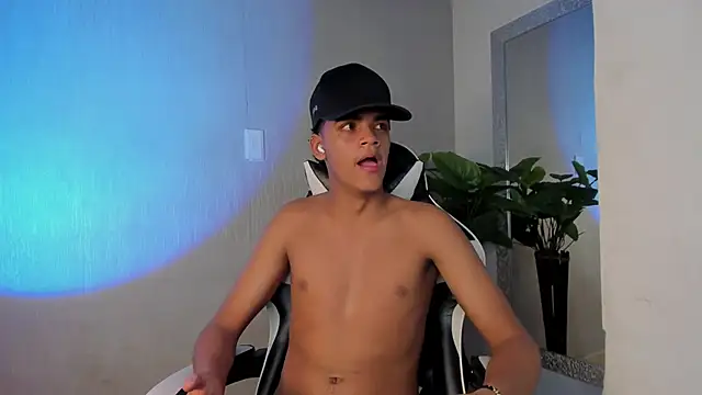 Isaac_Collins_'s web cam