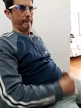 Fuegosutil's cam snapshot