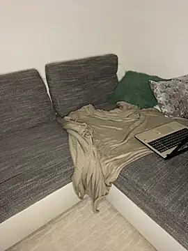 EllaMoonlight's cam snapshot