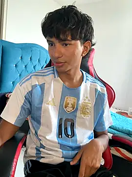 Leonarrrd_01's cam snapshot