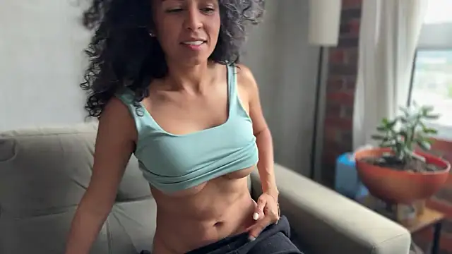 illaroom live sex cam