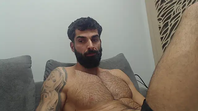 Verycutex's cam snapshot