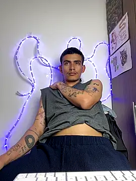 sorry-mom69's cam snapshot