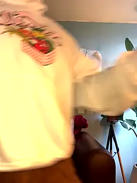 Canneela live sex cam