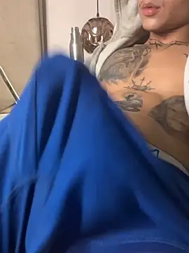 PiperrCry live sex cam