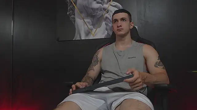 JacksonOlsenn live sex cam