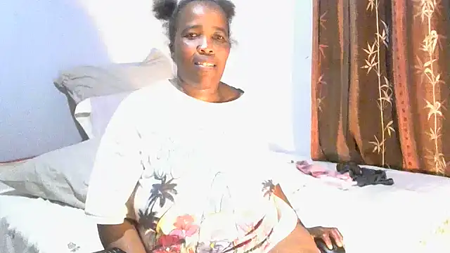 LadyLillyX live sex cam